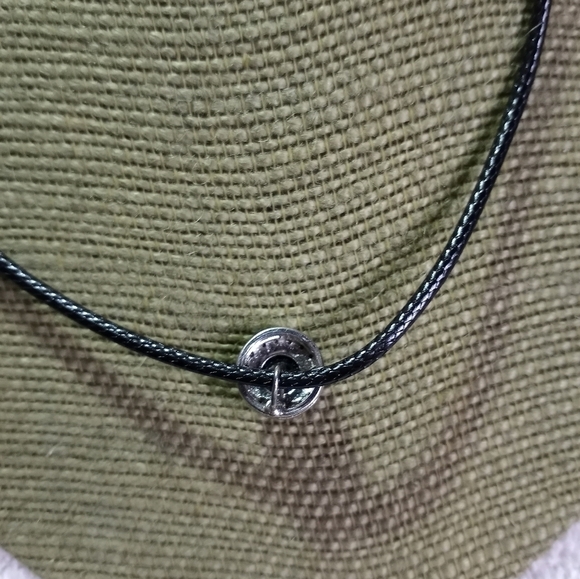 Silvertone Black faceted crystal clear crystals round pendant on black - Picture 2 of 5